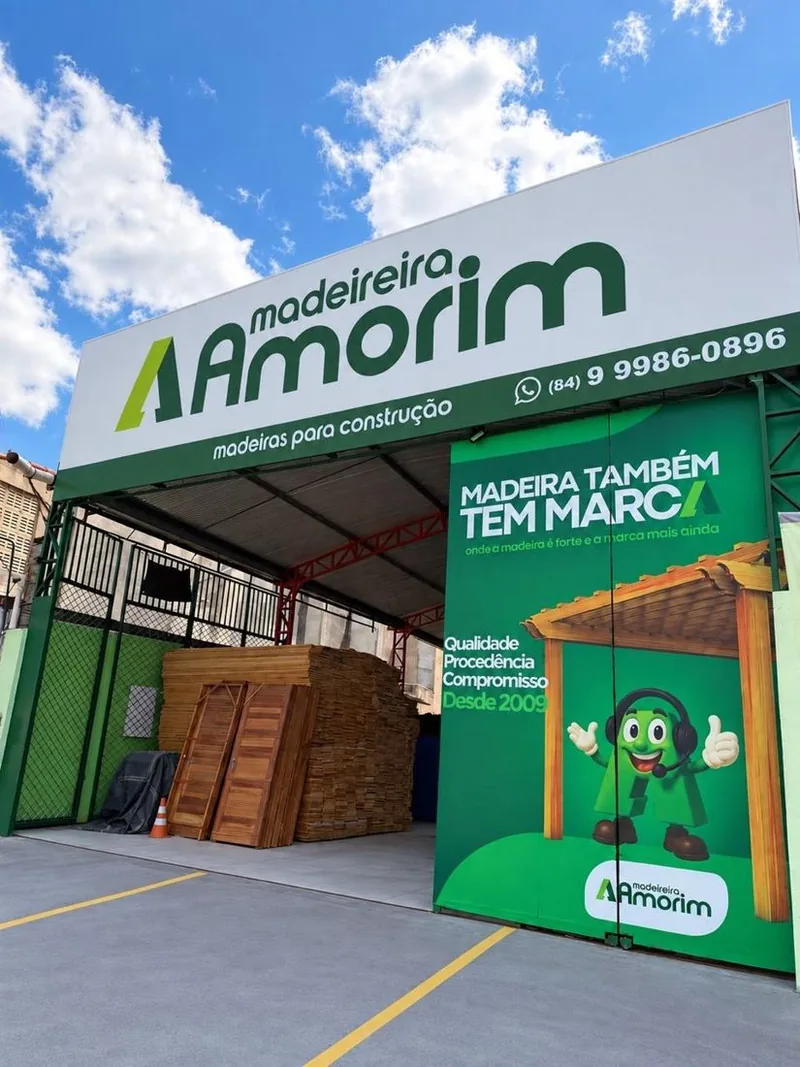 Fachada da loja Madeireira Amorim em Mossoró